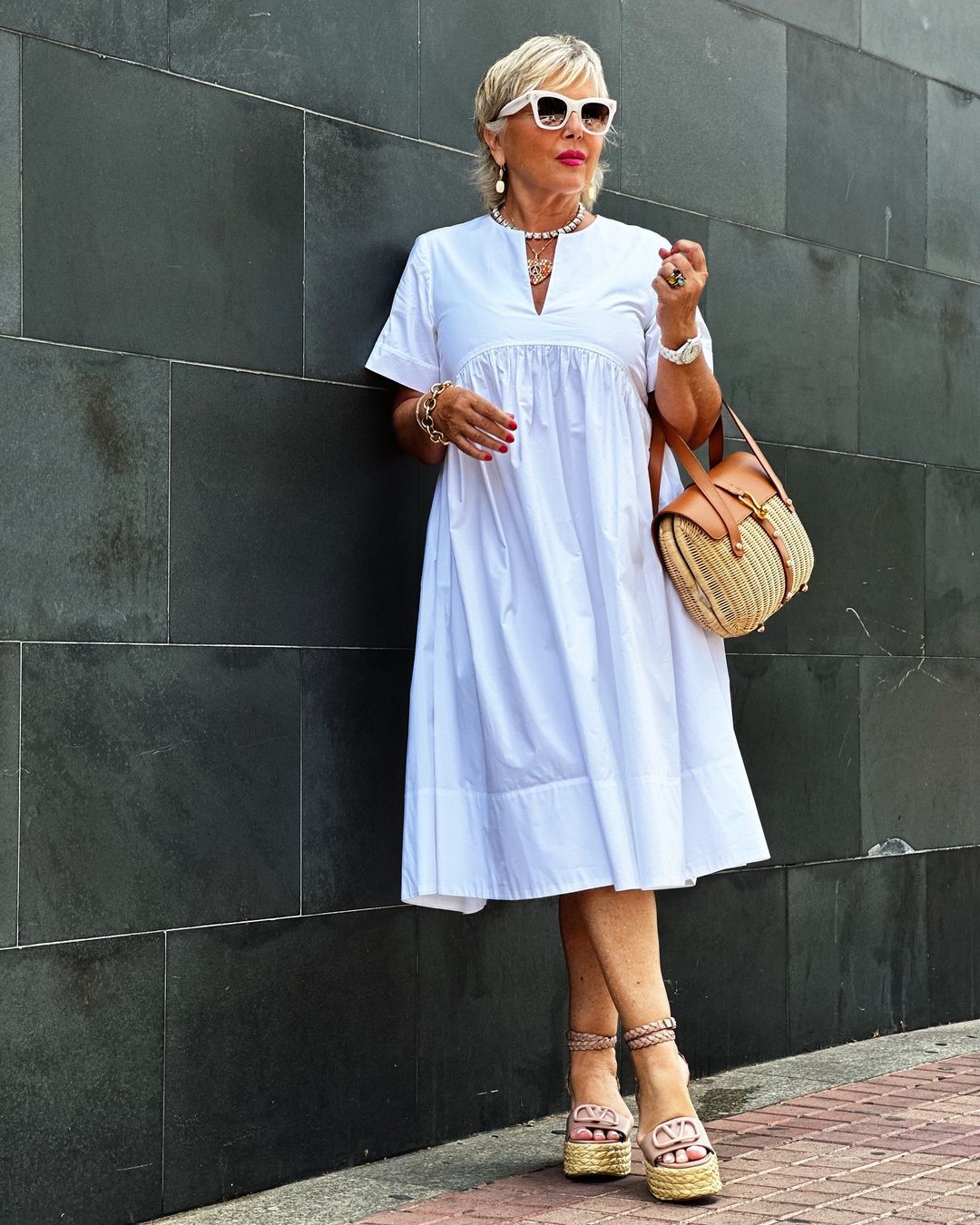 White Women‘s Midi Dress