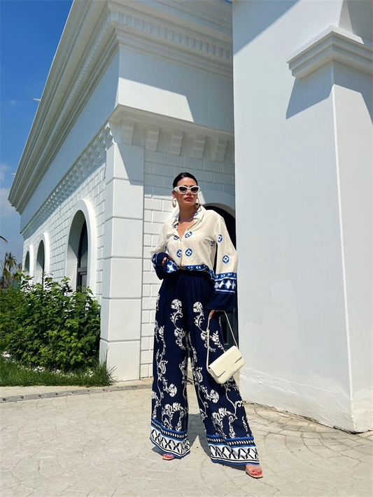 Baggy Long-sleeved Shirt and Wide-leg Pants with Stylish Positioning