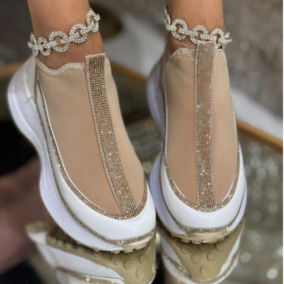 Fine Sparkling Sports Shoes