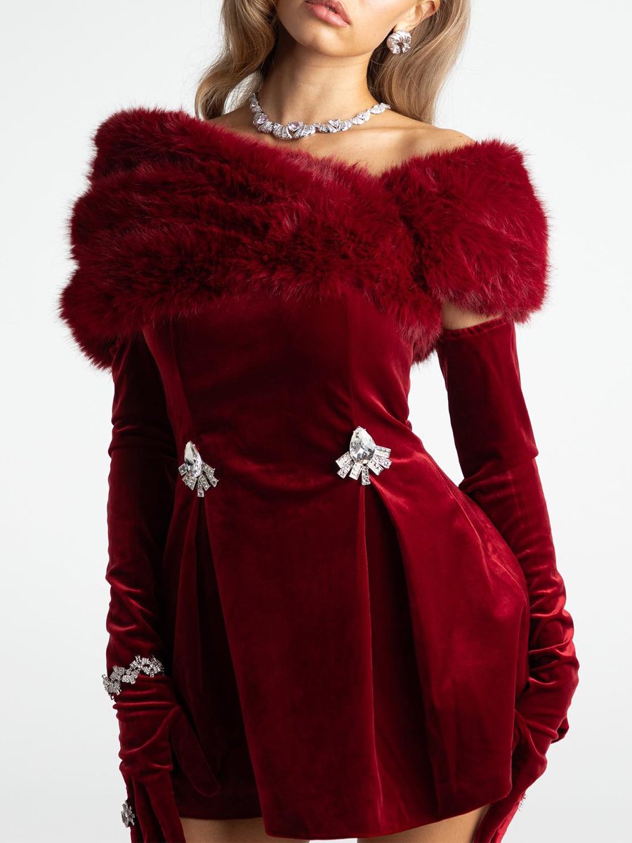 Velvet Diamond Detachable Fur Collar Dress With Gloves